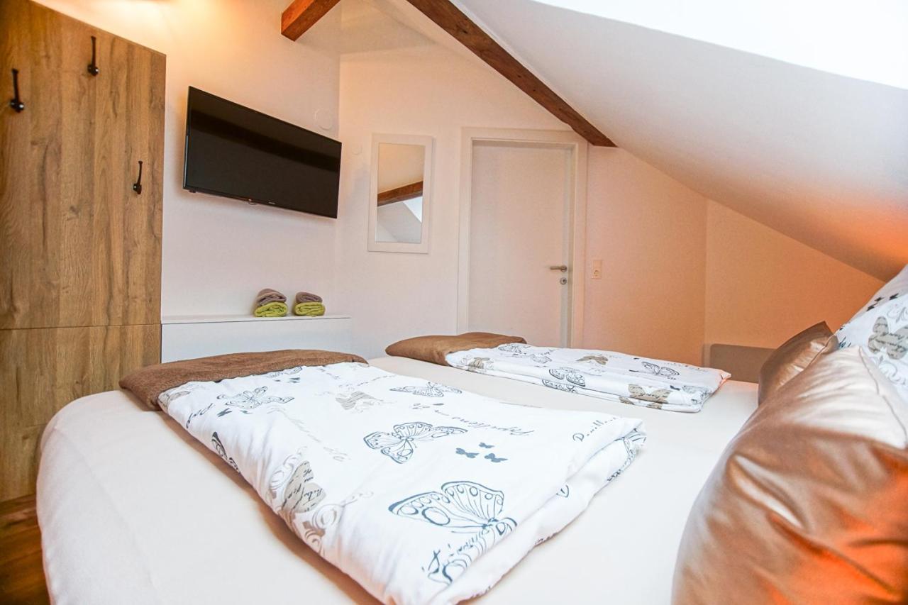 Auszeit Steiraland 1 Mit Privaten Garten Ueberdachter Terrasse Und Parken Leoben  Kültér fotó