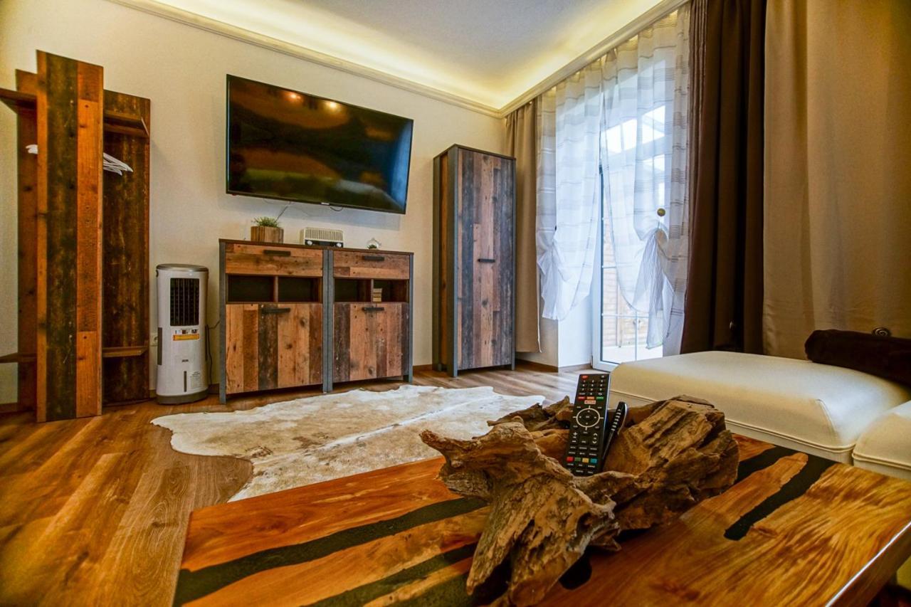 Auszeit Steiraland 1 Mit Privaten Garten Ueberdachter Terrasse Und Parken Leoben  Kültér fotó